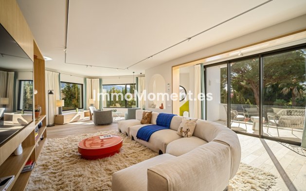 Wiederverkauf - Villa - Marbella - Nueva Andalucía