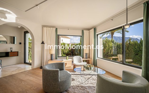 Wiederverkauf - Villa - Marbella - Nueva Andalucía