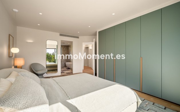 Wiederverkauf - Villa - Marbella - Nueva Andalucía