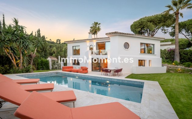 Wiederverkauf - Villa - Marbella - Nueva Andalucía