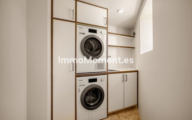 Wiederverkauf - Villa - Marbella - Nueva Andalucía