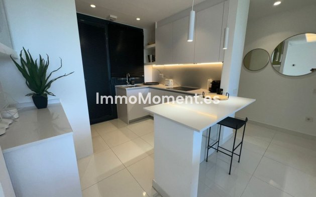 Resale - Apartment - Benahavís - Benahavís Centro