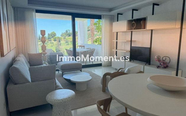 Resale - Apartment - Benahavís - Benahavís Centro