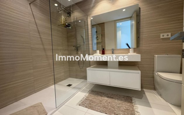 Resale - Apartment - Benahavís - Benahavís Centro