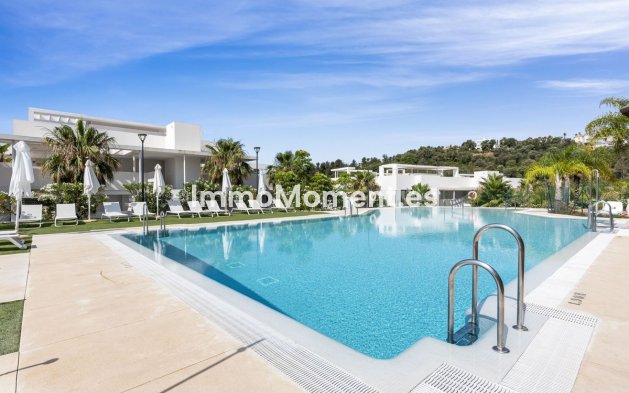 Resale - Apartment - Benahavís - Benahavís Centro