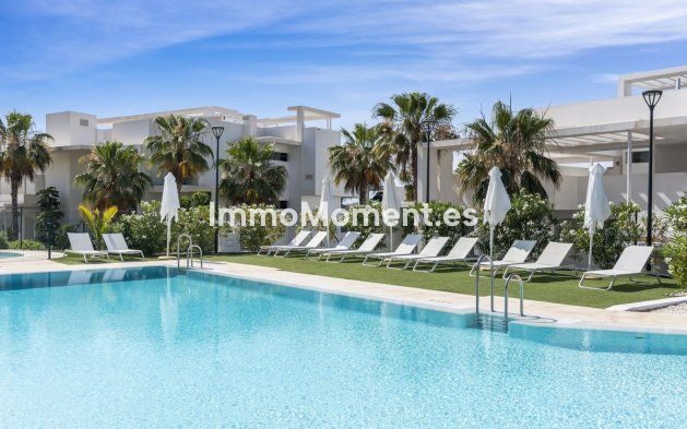 Resale - Apartment - Benahavís - Benahavís Centro