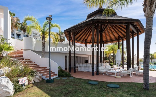 Resale - Apartment - Benahavís - Benahavís Centro