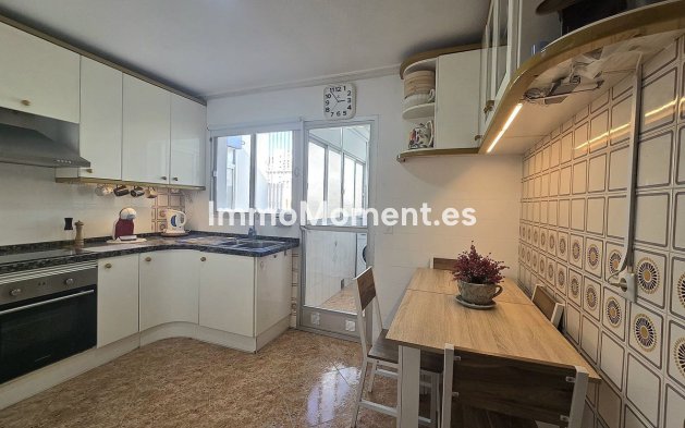 Wiederverkauf - Wohnung - Torremolinos - Torremolinos Centro