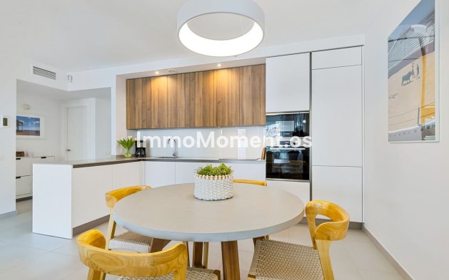 Wiederverkauf - Wohnung - Benalmadena - Benalmadena Costa