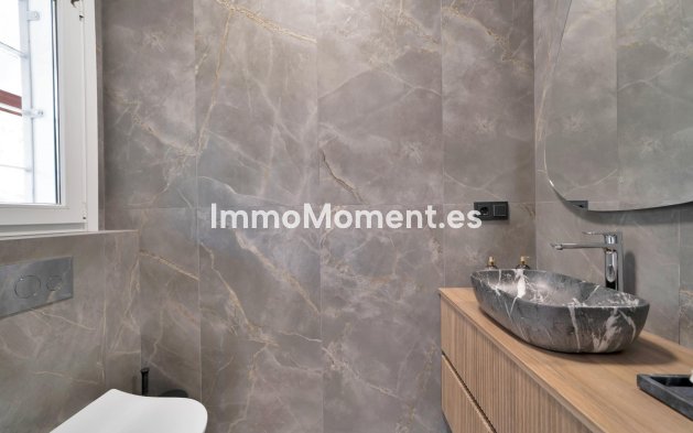 Wiederverkauf - Villa - Benalmadena - Benalmadena Centro