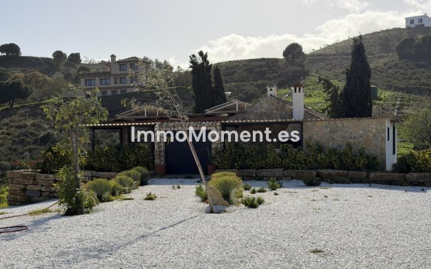 Resale - Country house - Mijas - Mijas Centro