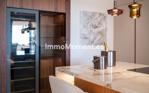 Wiederverkauf - Wohnung - Marbella - Nueva Andalucía