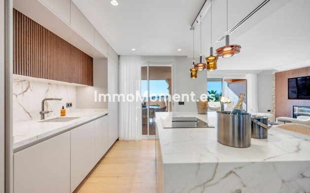 Wiederverkauf - Wohnung - Marbella - Nueva Andalucía