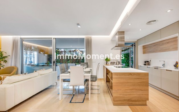 Wiederverkauf - Wohnung - Marbella - Puerto Banús