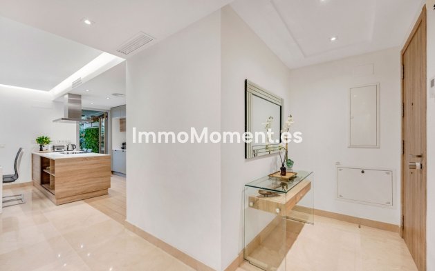 Wiederverkauf - Wohnung - Marbella - Puerto Banús