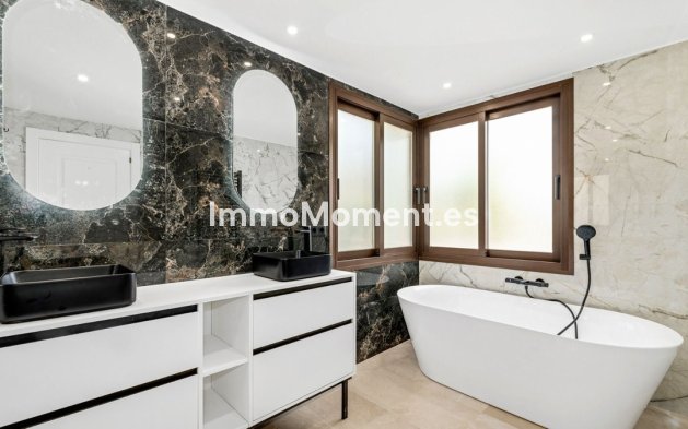 Wiederverkauf - Villa - Benahavís - Los Arqueros