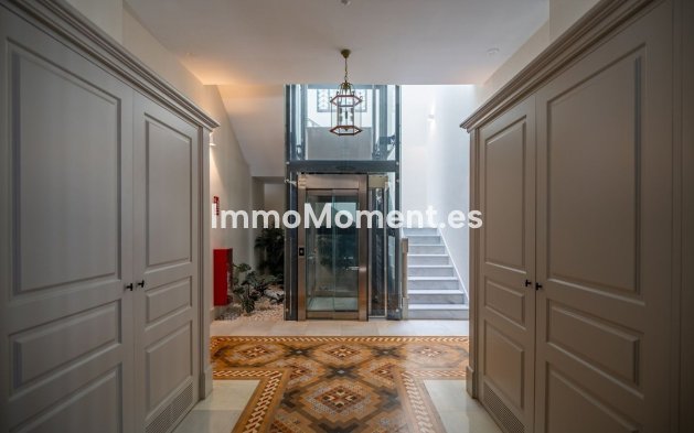 Resale - Apartment - Málaga - Monte Sancha