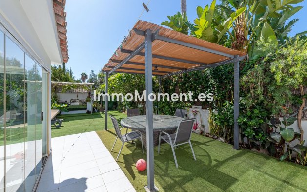 Bestaande woning - Villa - Estepona  - Estepona Centro