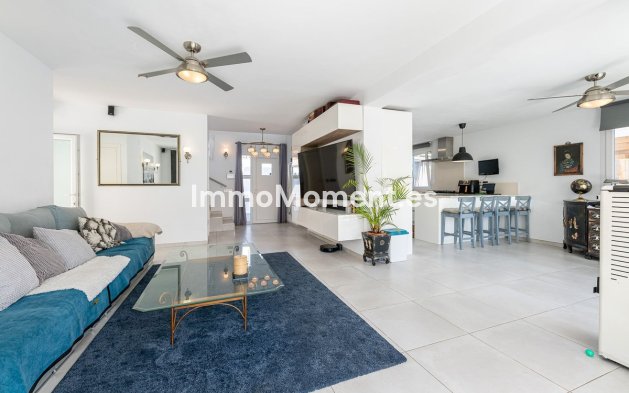 Bestaande woning - Villa - Estepona  - Estepona Centro