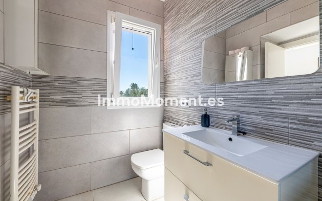 Bestaande woning - Villa - Estepona  - Estepona Centro