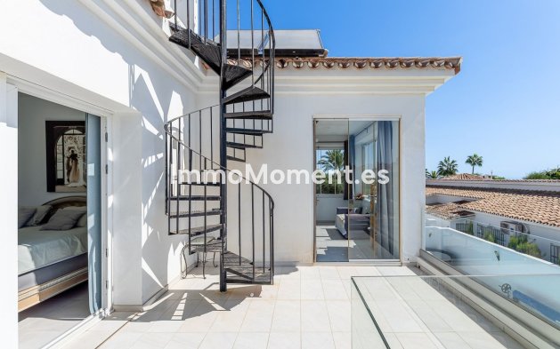 Bestaande woning - Villa - Estepona  - Estepona Centro