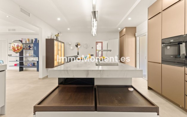 Bestaande woning - Villa - Estepona  - New Golden Mile