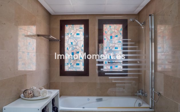 Reventa - Apartamento - Manilva - La Duquesa