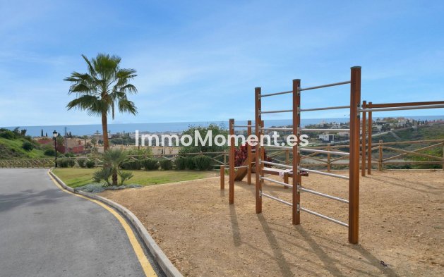 Reventa - Apartamento - New Golden Mile