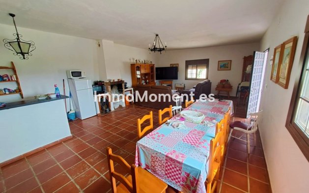 Resale - Country house - Mijas - Las Lagunas de Mijas