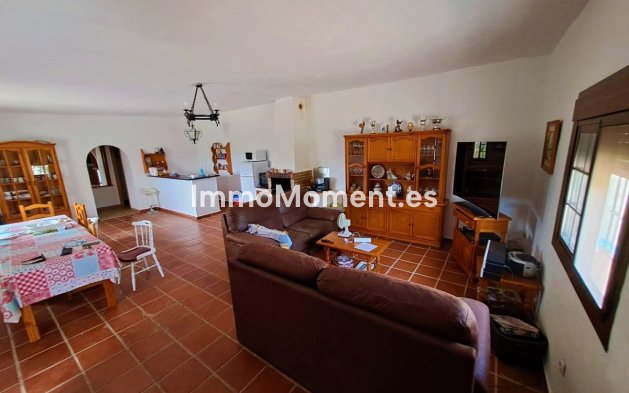 Resale - Country house - Mijas - Las Lagunas de Mijas