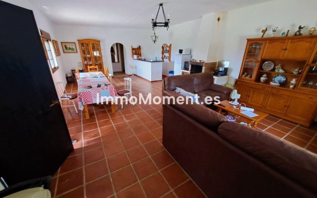 Resale - Country house - Mijas - Las Lagunas de Mijas