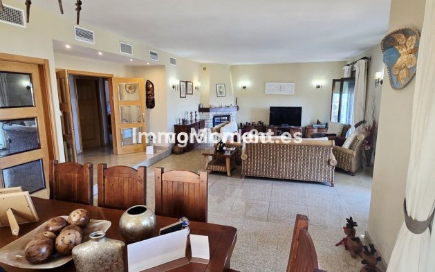 Wiederverkauf - Villa - Mijas - Sierrezuela