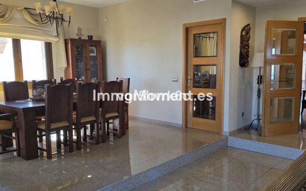 Wiederverkauf - Villa - Mijas - Sierrezuela