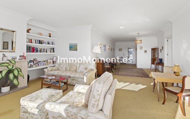 Resale - Apartment - Marbella - Guadalmina Alta