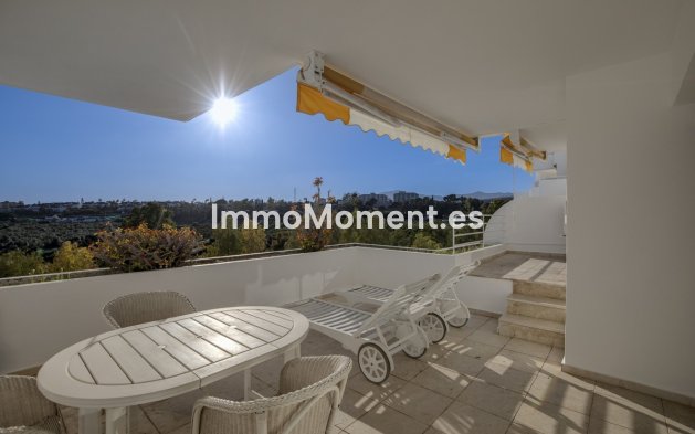 Resale - Apartment - Marbella - Guadalmina Alta
