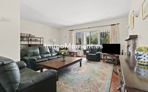 Wiederverkauf - Villa - Marbella - Guadalmina Baja