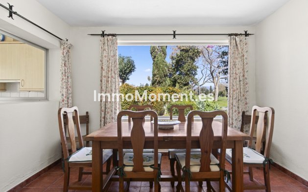 Wiederverkauf - Villa - Marbella - Guadalmina Baja