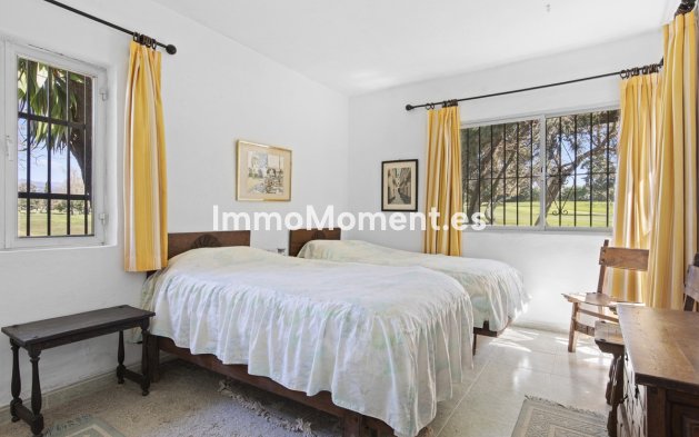 Wiederverkauf - Villa - Marbella - Guadalmina Baja