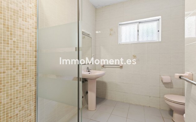 Wiederverkauf - Villa - Marbella - Guadalmina Baja