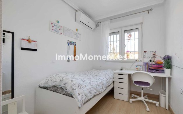 Revente - Maison mitoyenne - Torrevieja - Torrevieja Centro