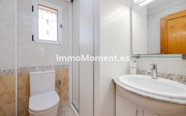 Revente - Maison mitoyenne - Torrevieja - Torrevieja Centro