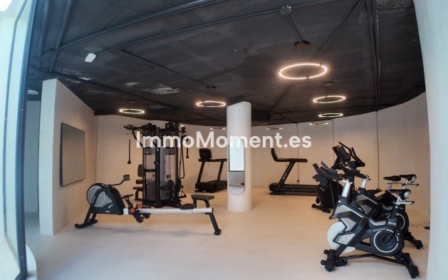 Resale - Apartment - Marbella - Nueva Andalucía