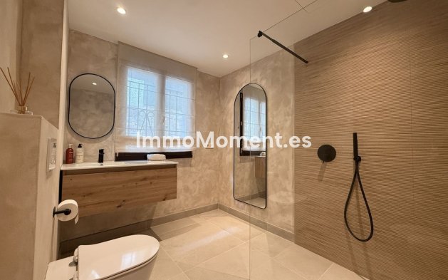 Wiederverkauf - Reihenhaus - Estepona  - Estepona Centro