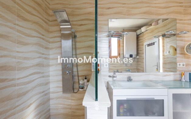 Wiederverkauf - Villa - Orihuela - Villamartin