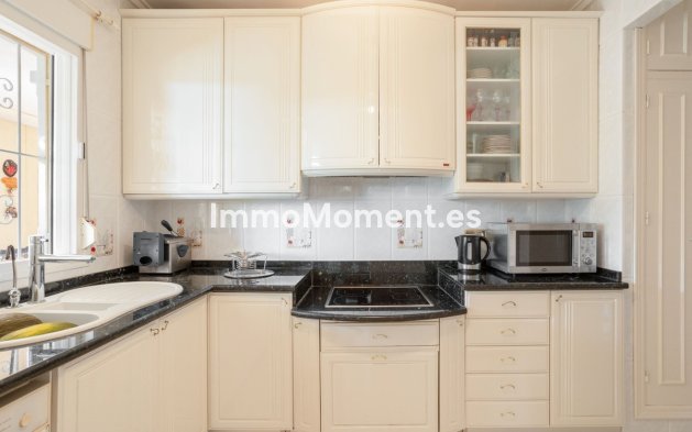 Wiederverkauf - Villa - Orihuela - Villamartin