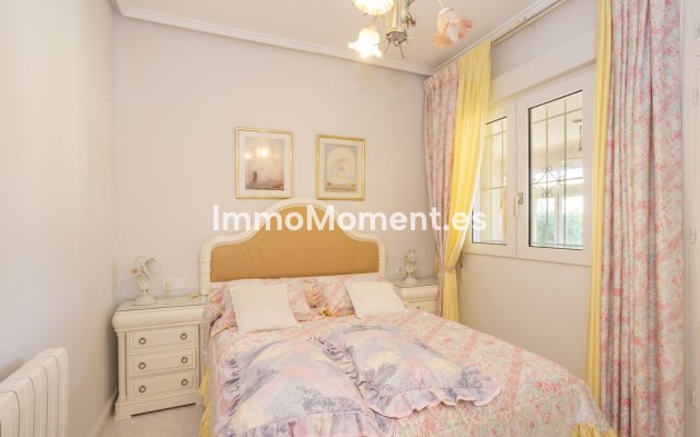 Wiederverkauf - Villa - Orihuela - Villamartin