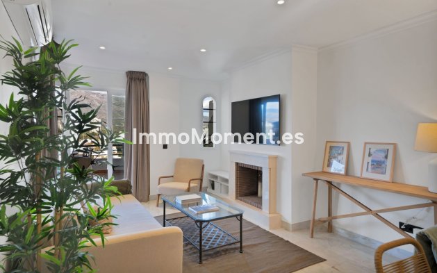 Wiederverkauf - Wohnung - Marbella - Nueva Andalucía