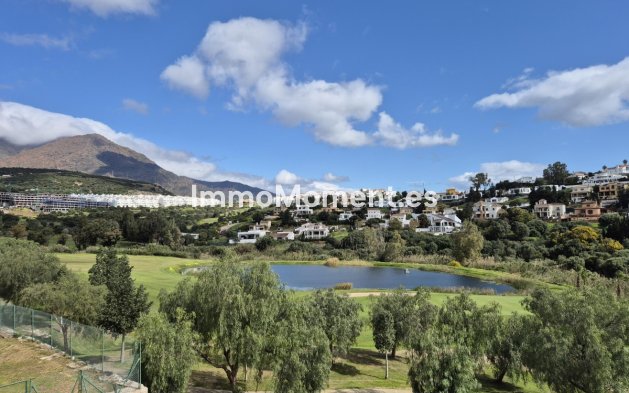 Wiederverkauf - Wohnung - Estepona  - Valle Romano