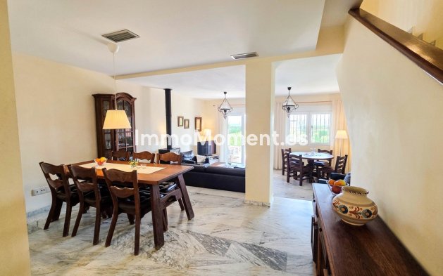 Revente - Maison mitoyenne - Manilva - Manilva Centro