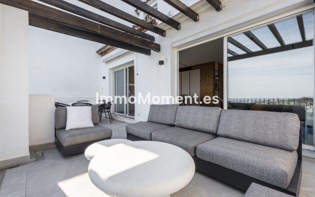 Resale - Apartment - Benahavís - La Quinta
